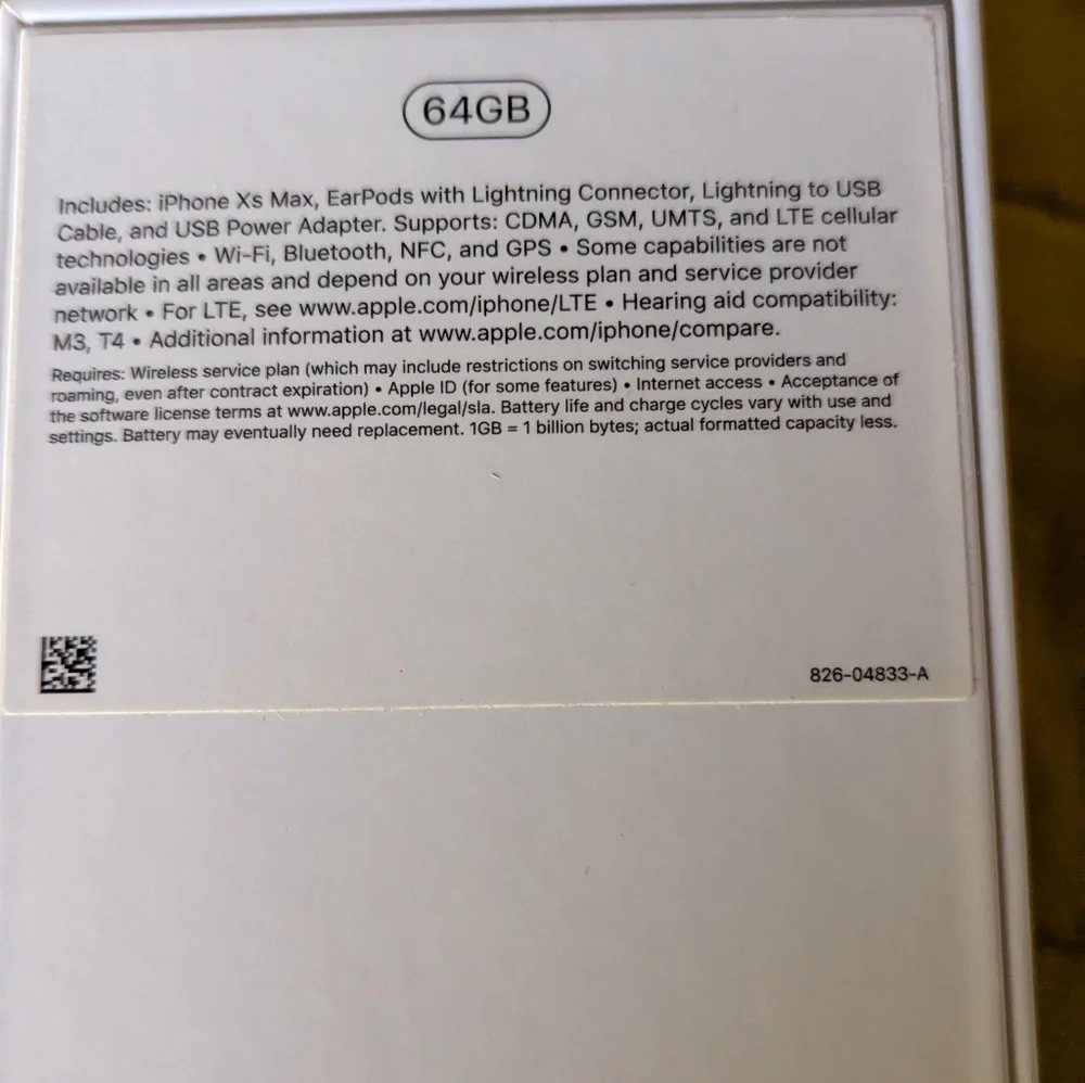 Apple iPhones Empty Boxes Lot Of 6 With 4 Earbuds